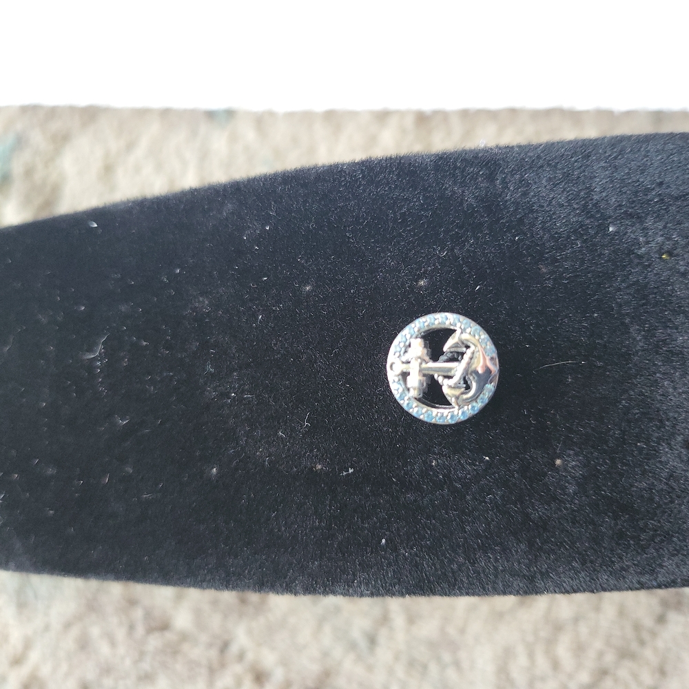 Anchor charm for bracelet